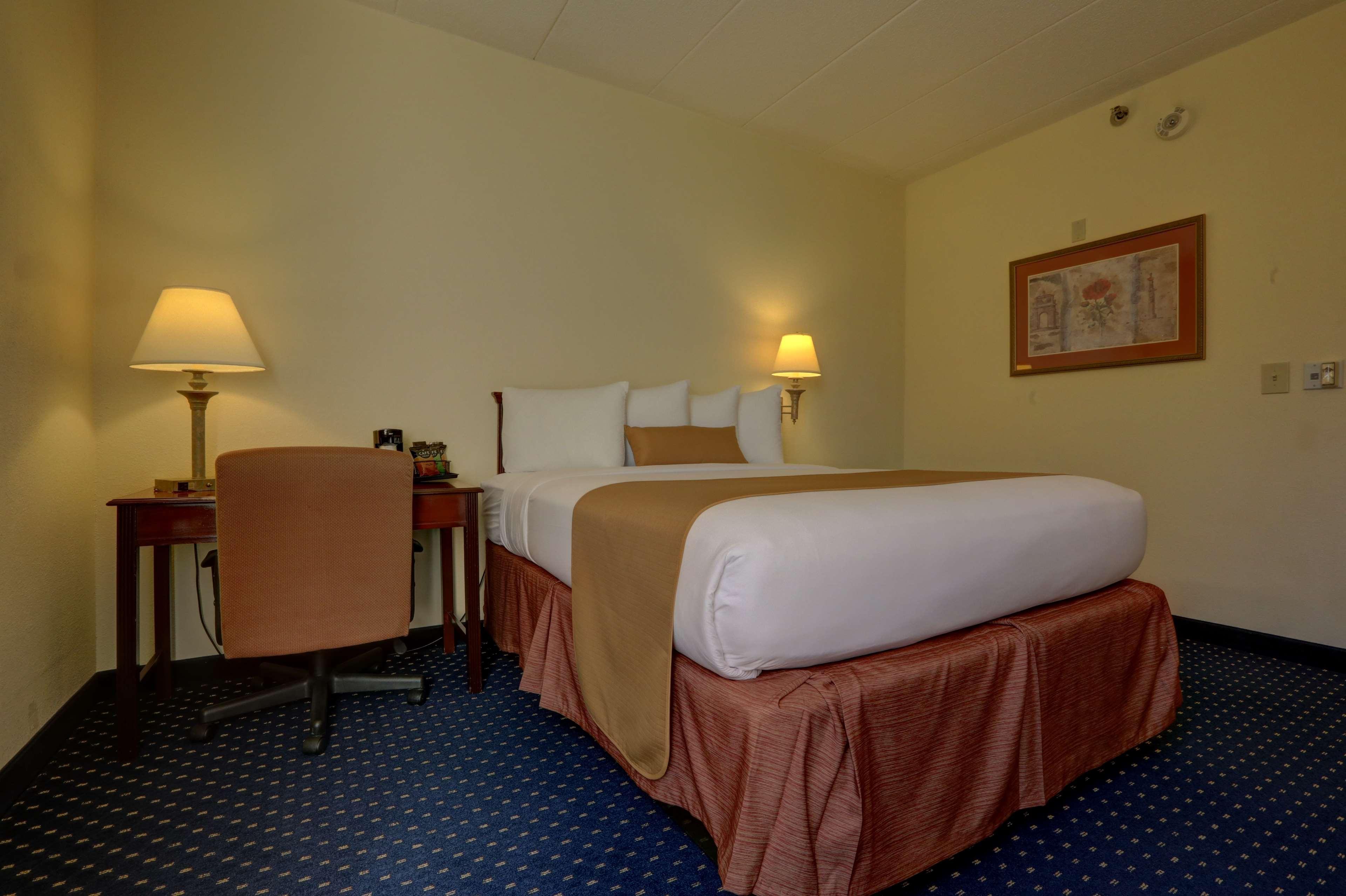 Best Western Plus North Odessa Inn & Suites Εξωτερικό φωτογραφία